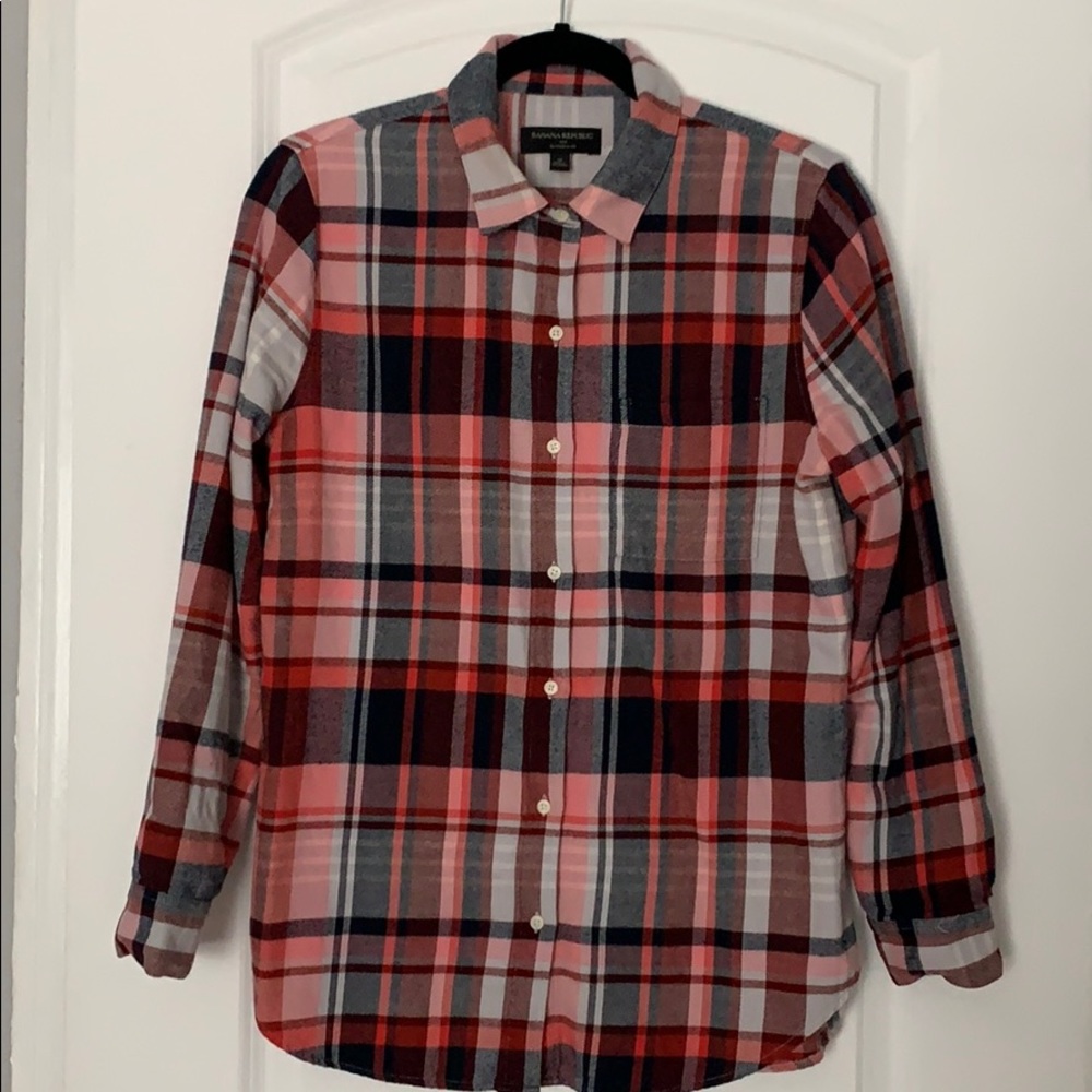 Banana Republic Boyfriend Fit flannel shirt
